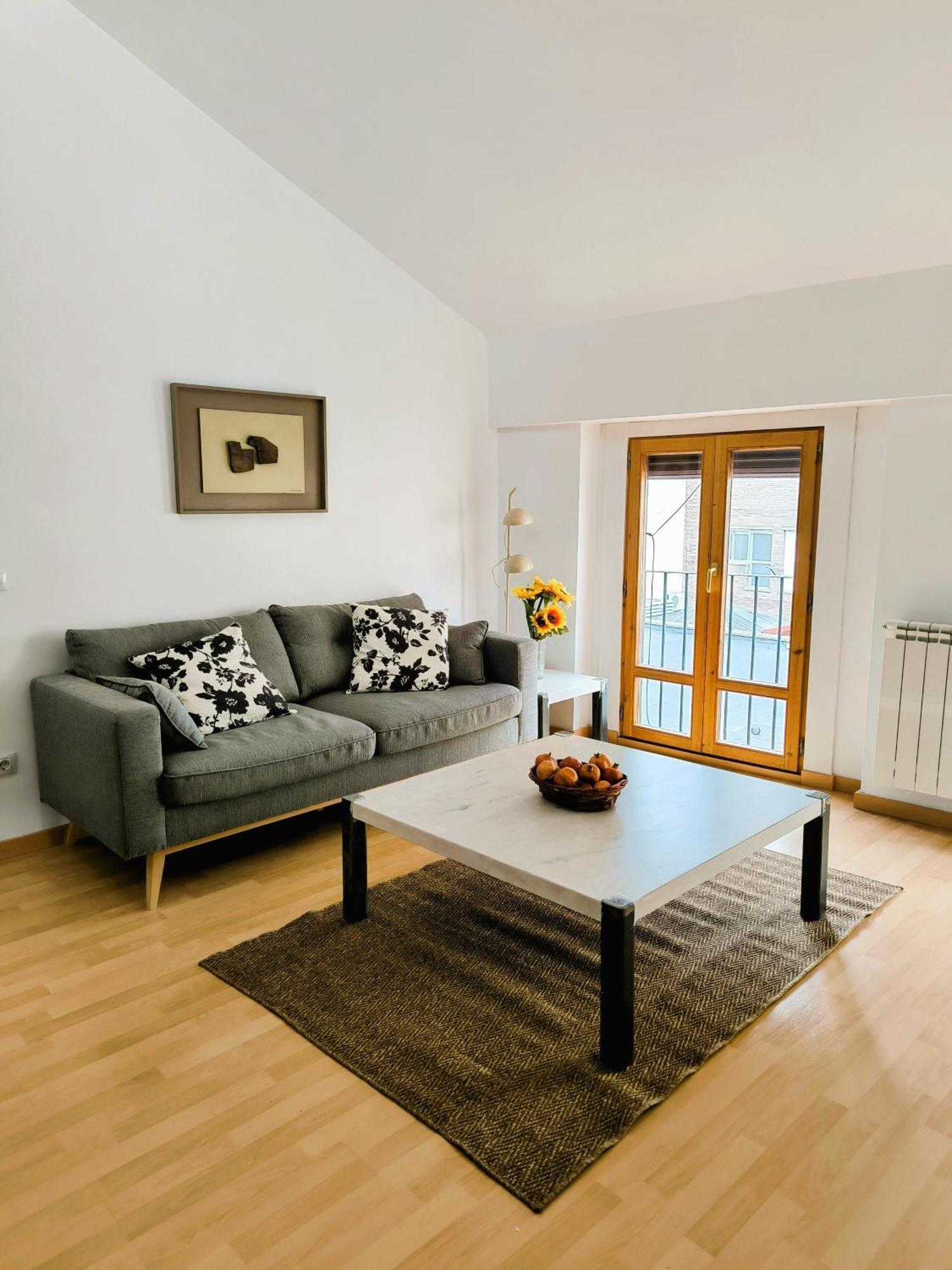 El Loft Del Casco By Alogest Appartement Zaragoza Buitenkant foto